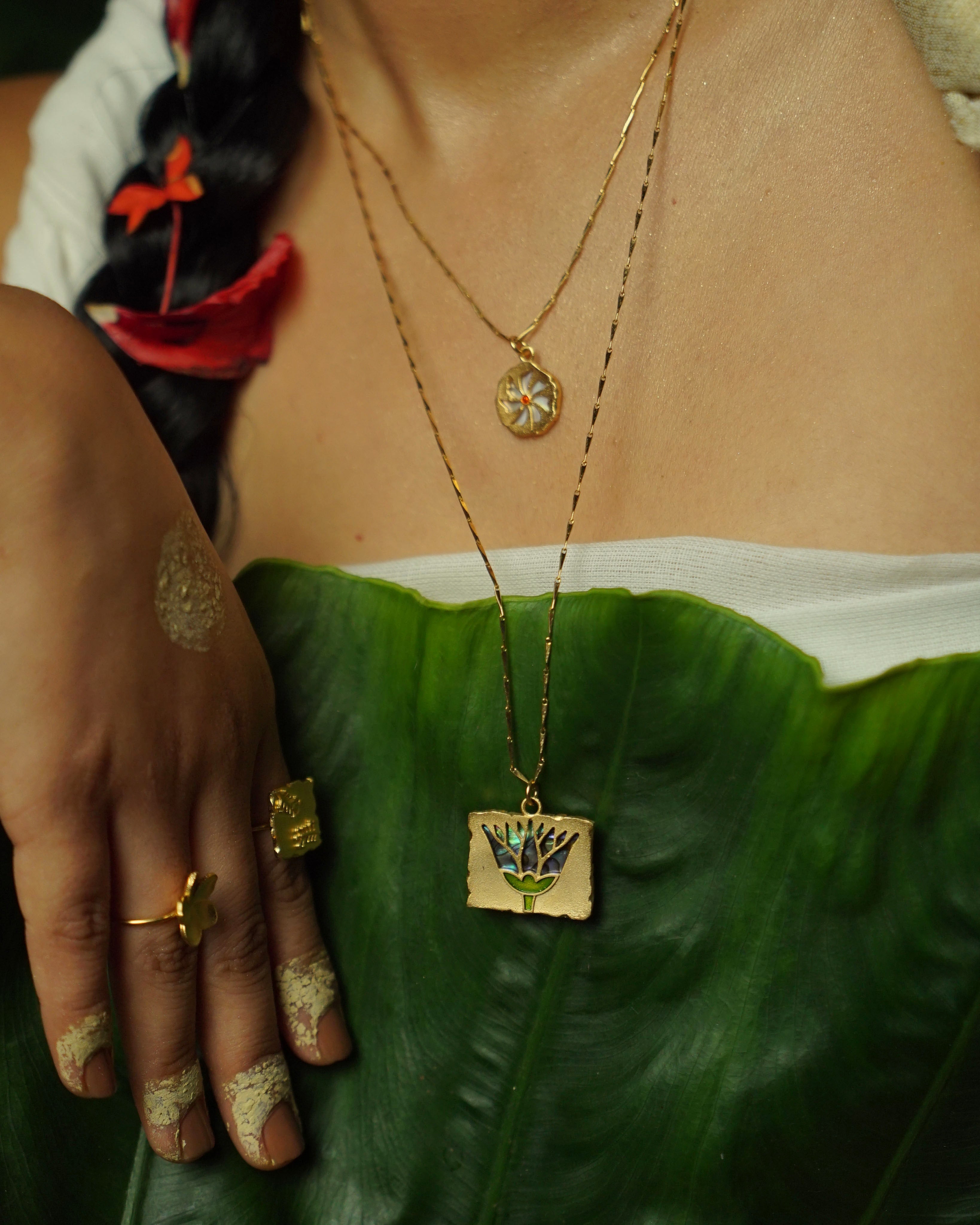 Tora Pendant III