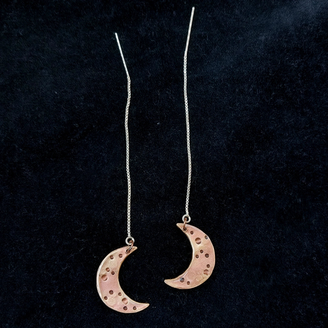 Crescent Threads