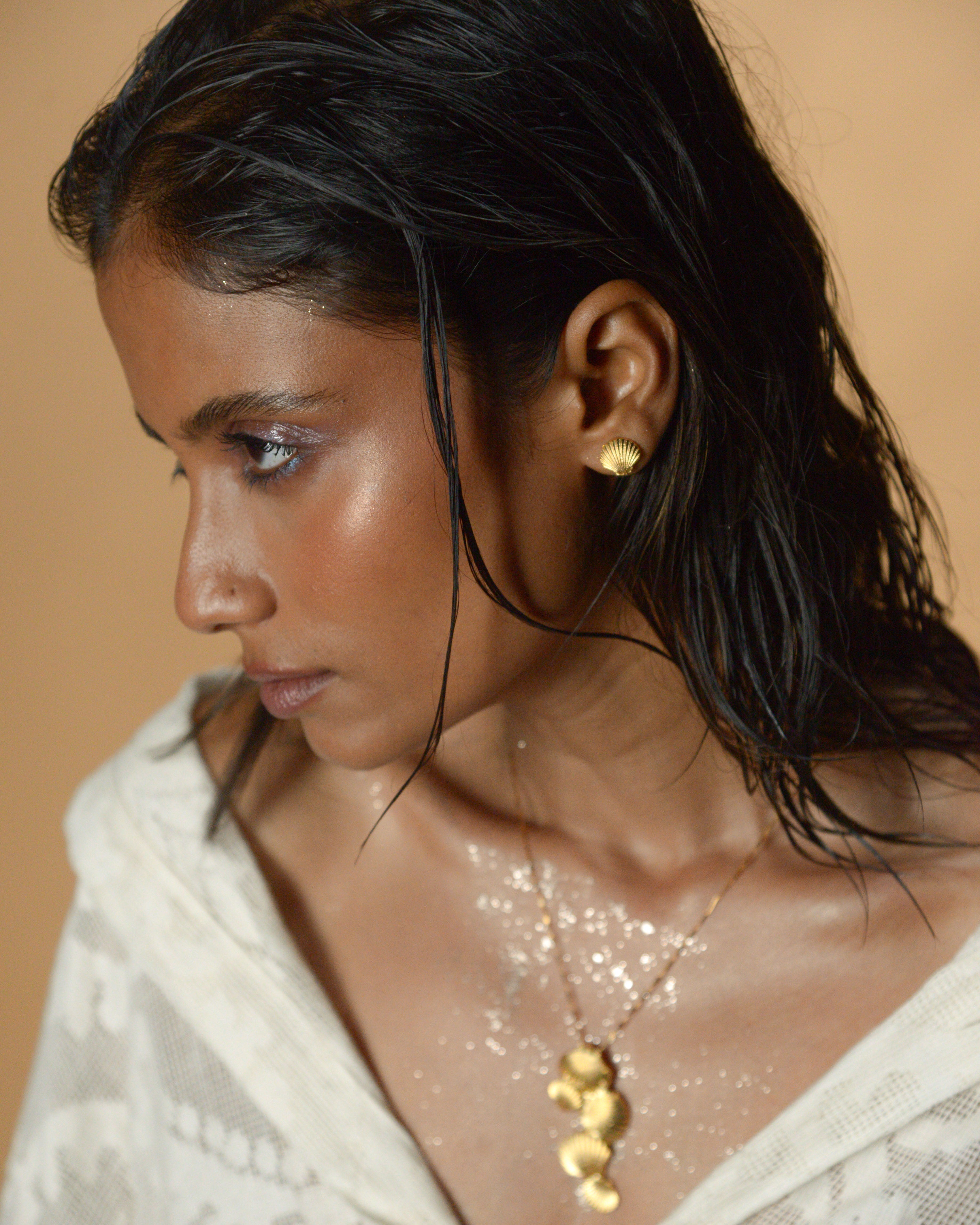 Shell Stud II