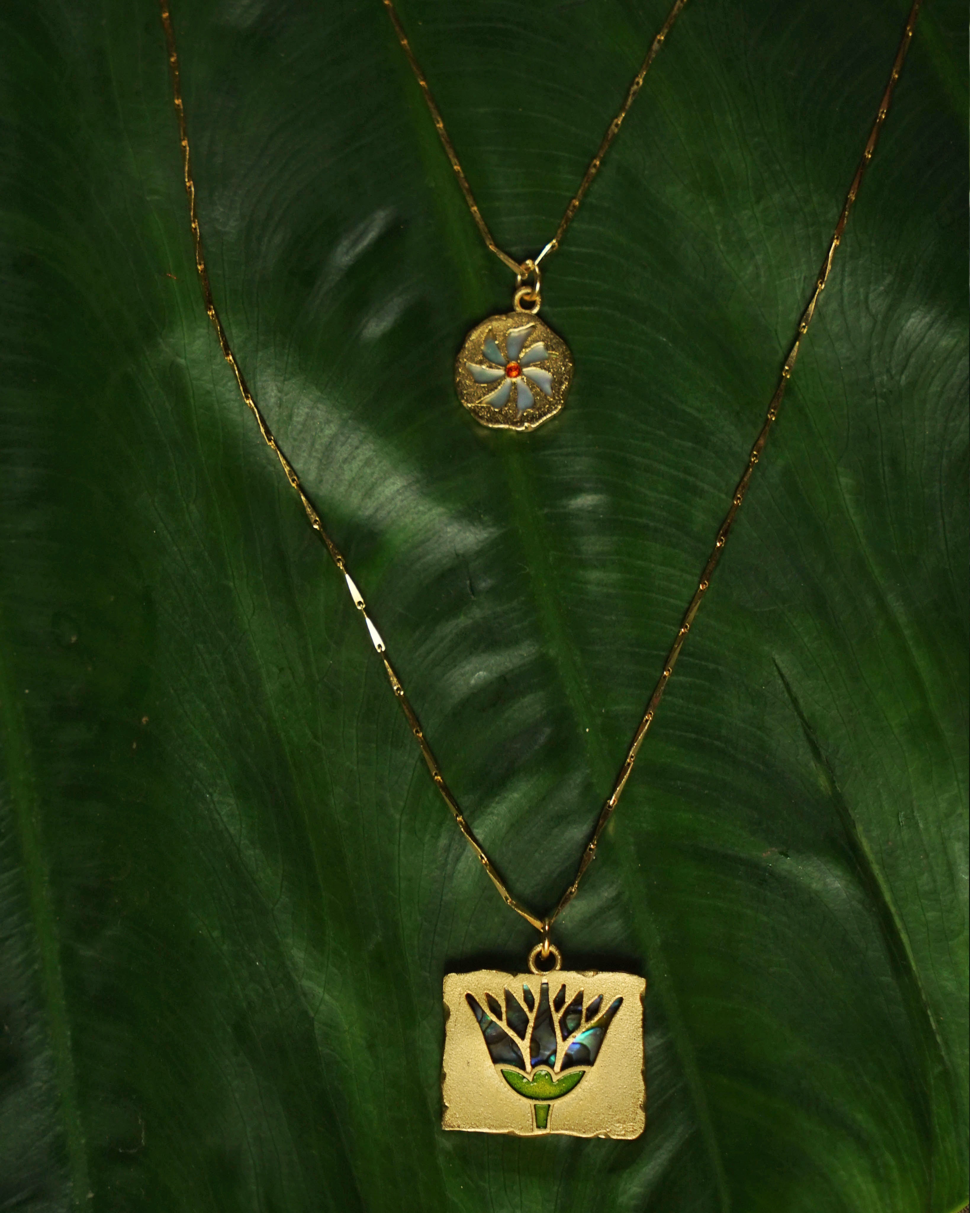Tora Pendant III