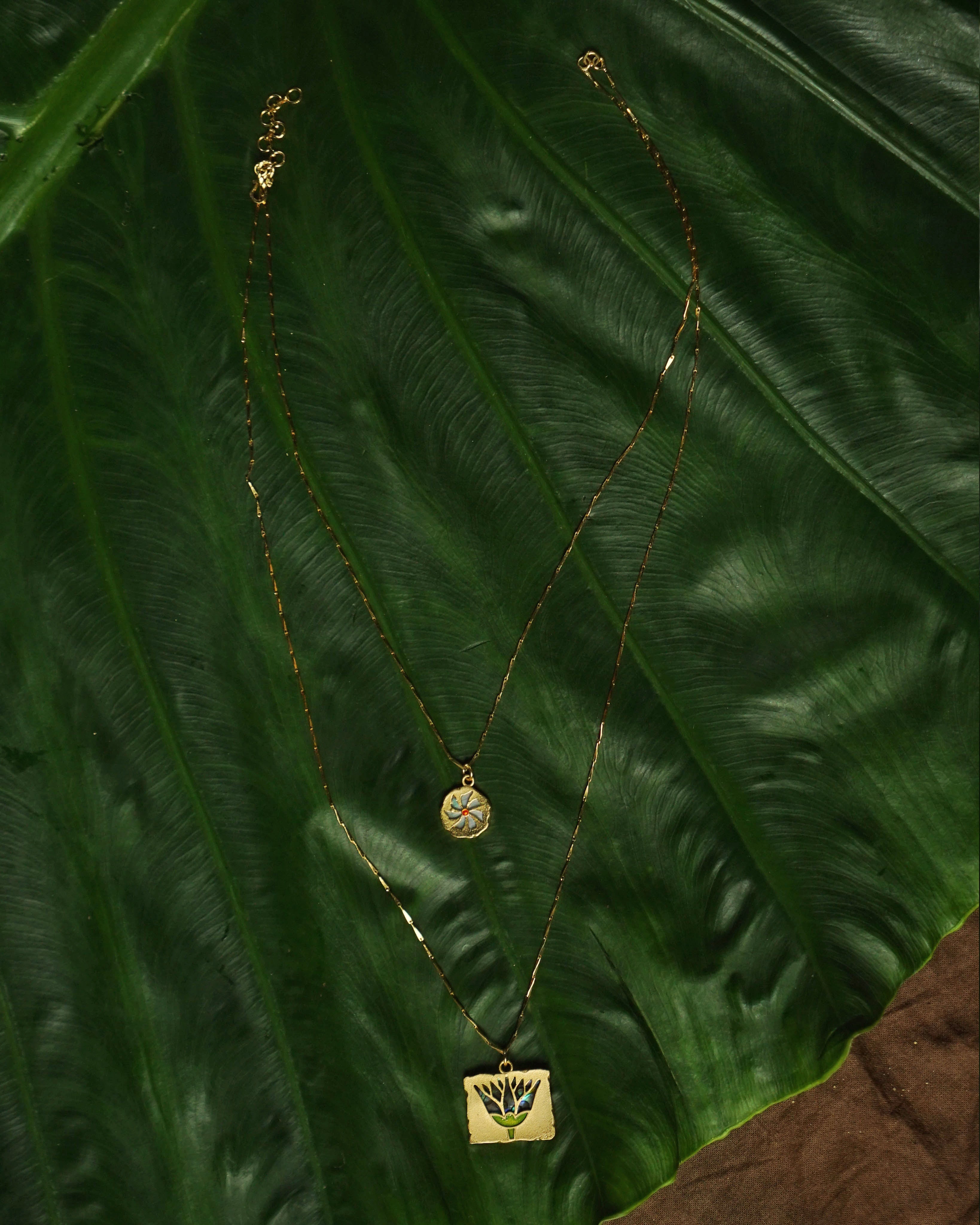 Tora Pendant III